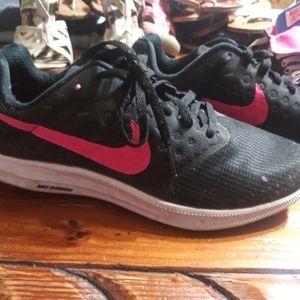 Black & Pink Nike Shoes